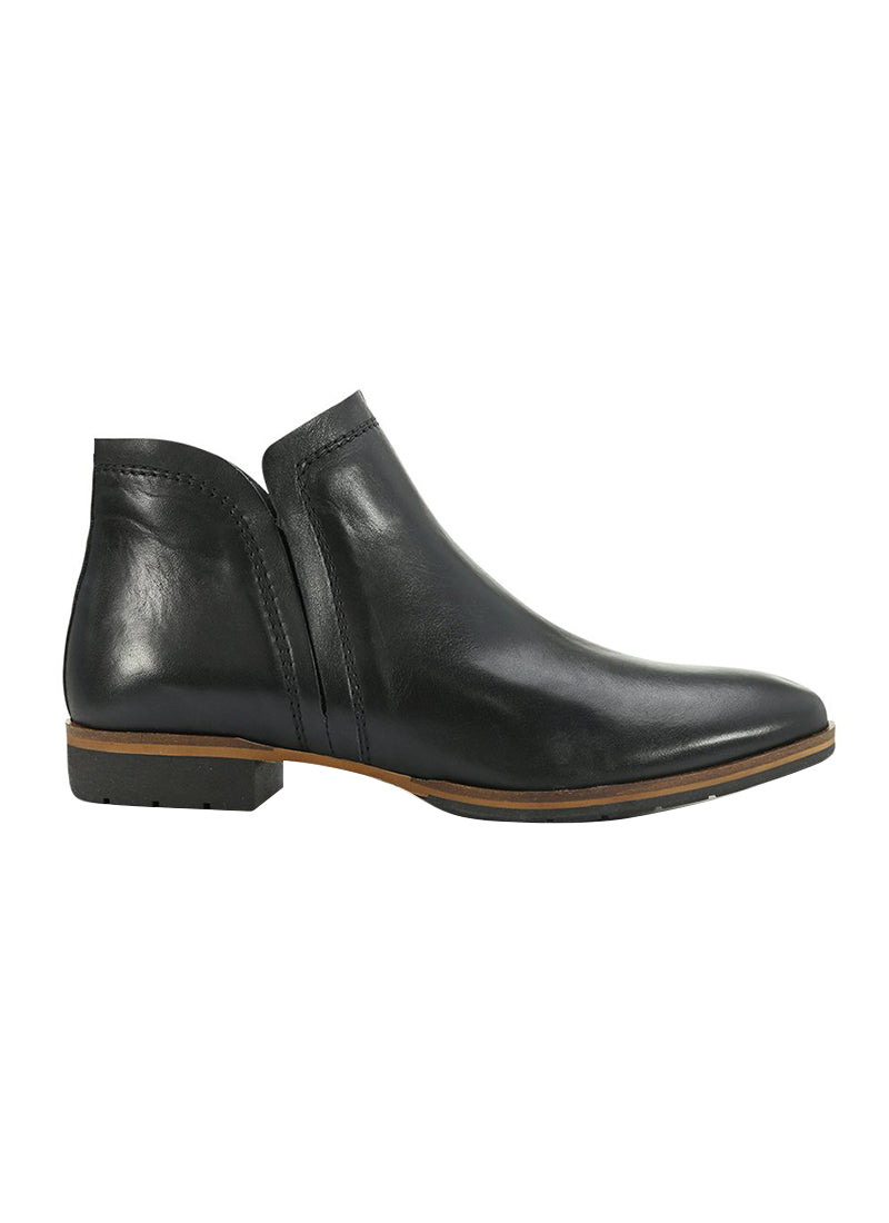 EOS Gaid Leather Boot Black