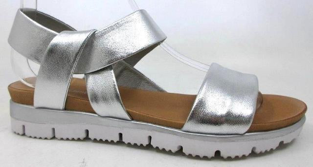 Django & Juliette Lacin Sandal Silver