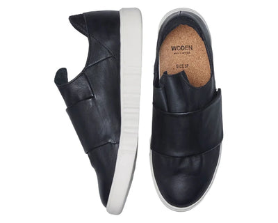 Woden Jenny Velcro Sneaker black or white.