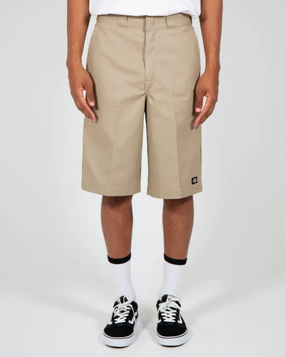 Dickies 42283 13 inch multi pocket short